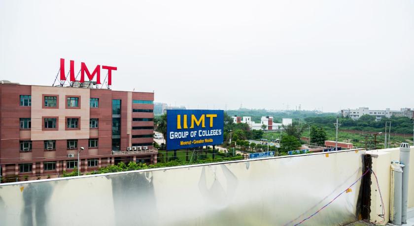 Jagdambey Hotel - image 15