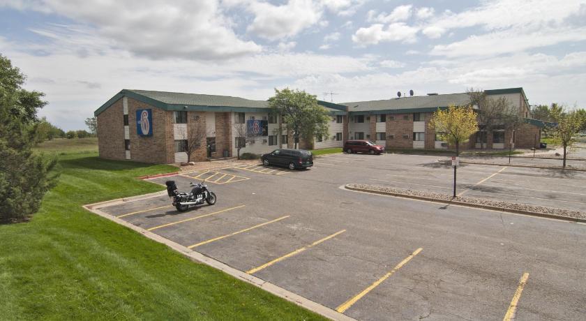 Motel 6-Lakeville, MN - South - Lakeville