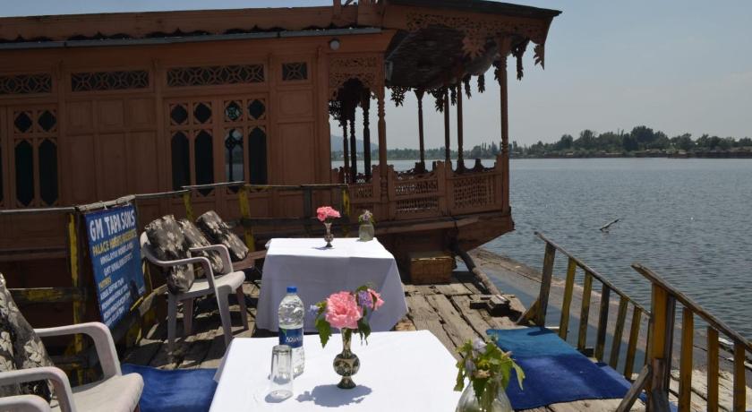 Palace Heights HouseBoats - image 7