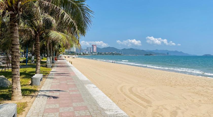 Apartment  OCEAN-VIEW LUXURY WITH BALCONY photo