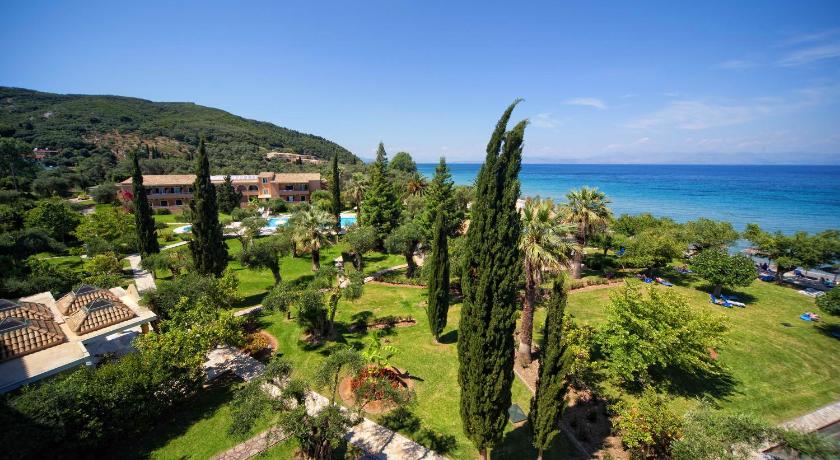 Ξενοδοχείο Δελφίνια (Delfinia Hotel)