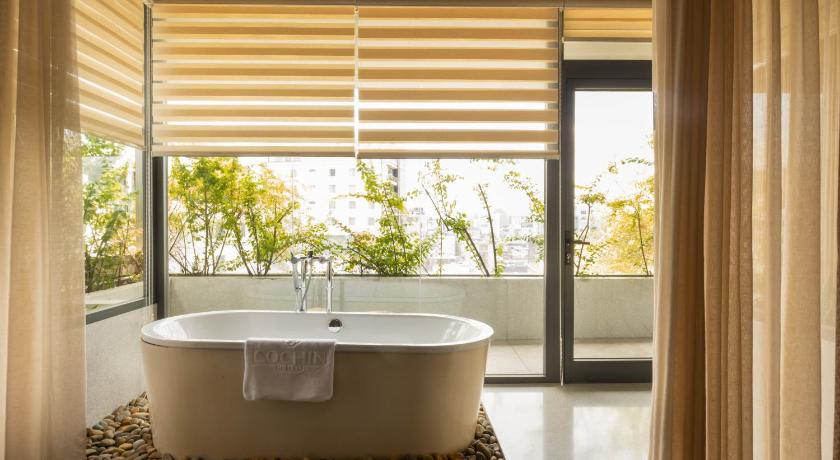 ホーチミン Cochin Zen Hotel 4つ星 ホテル スイート