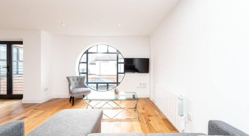 Large Apartment close to London BR1 II photo