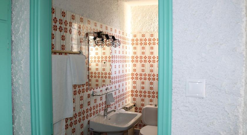 THE BONGOS - Socially Conscious Rooms, Part of the room rate goes to charity photo