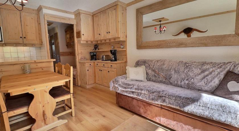 Image of One-Bedroom Apartment 5