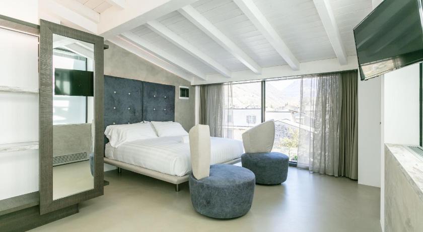 DOMUS CAVOUR Rooms&amp;Suites — Hotel in Tirano