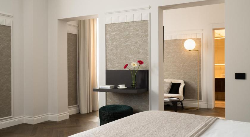 Image of Junior Suite 7