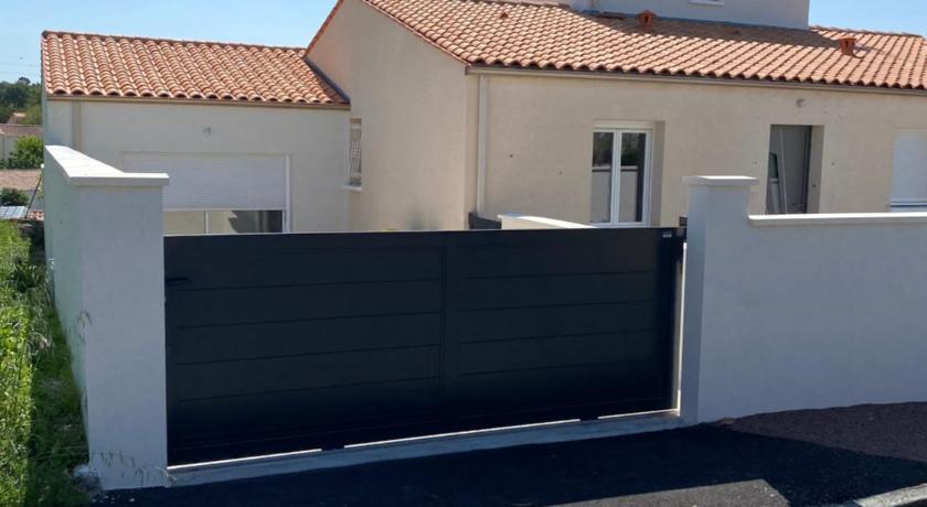 Bel appartement chez particulier calme et piscine