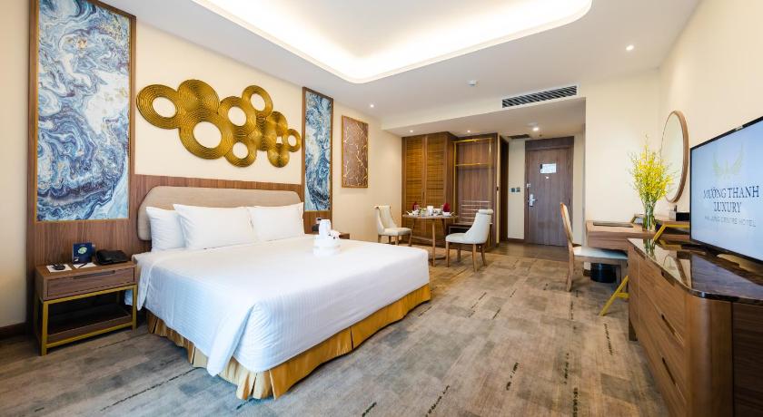 Image of Studio - King Room with Balcony 1