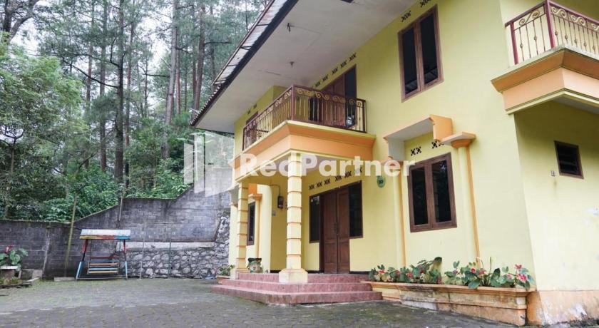 Villa Handayani Songgoriti RedPartner – Batu, MO