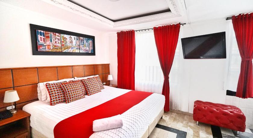 Hotel Embajada Real photo