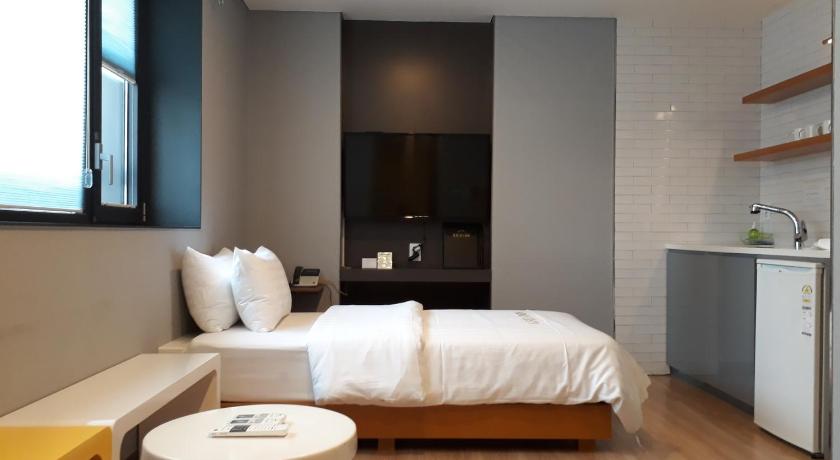 首尔 GRID INN 3星级 酒店 外观