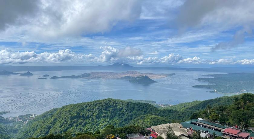 Relax T — Hotel in Tagaytay