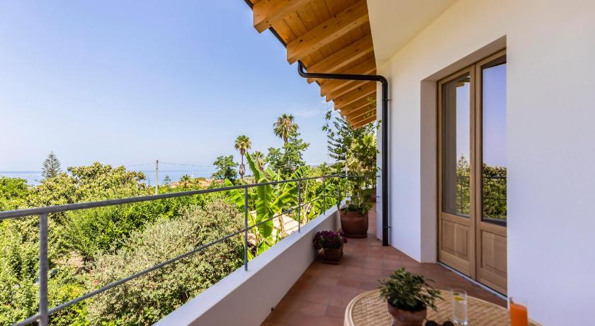 HibiscusUno Tropea Residence