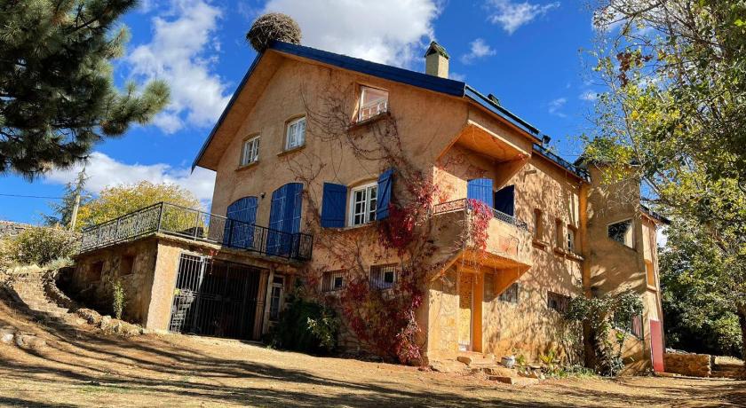Gite Camping Amazigh — Hotel in Azrou