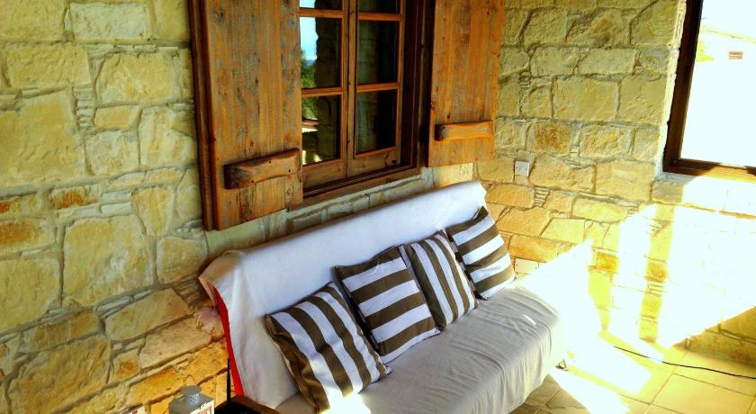 Lofou Traditional Stone House photo