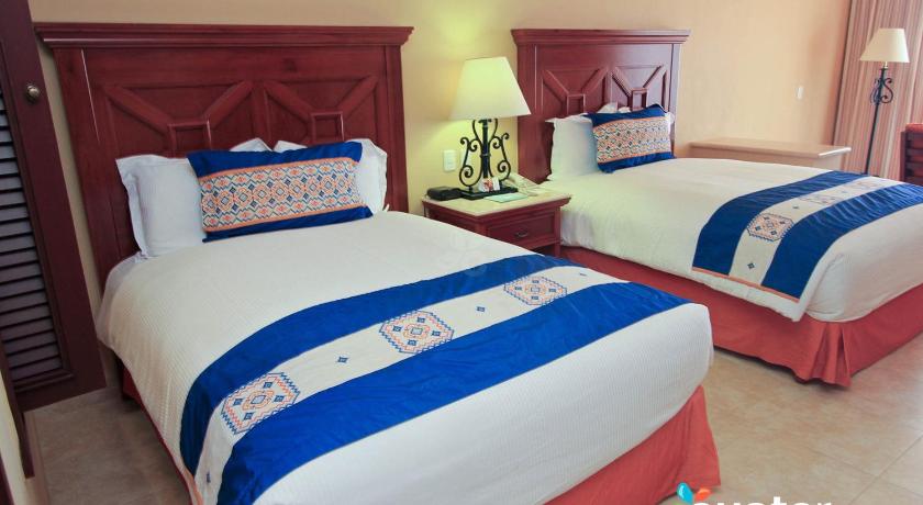 Image of Two-Bedroom Presidential Suite with Balcony 5