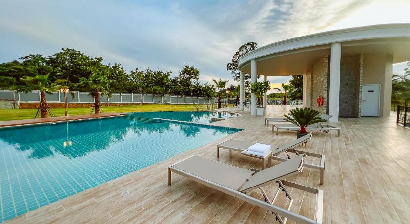 Grand Lord Hotel & Residence - image 44