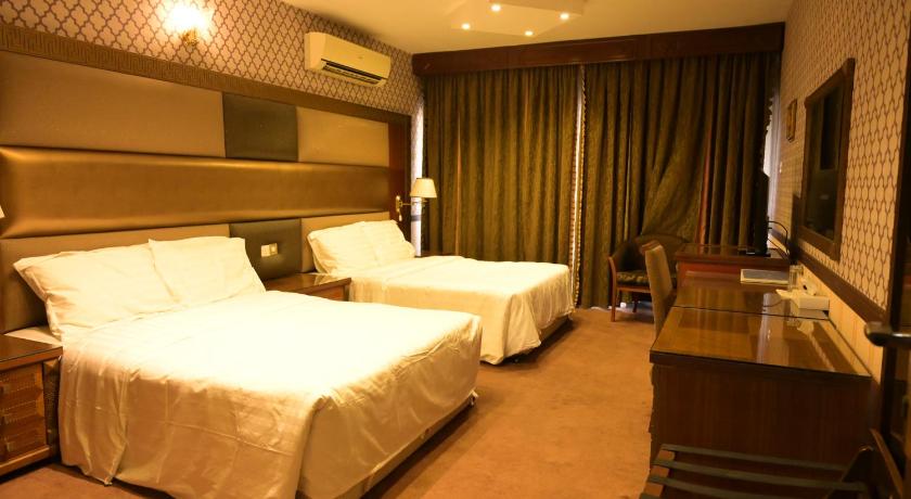 Image of Standard Double or Twin Room 3