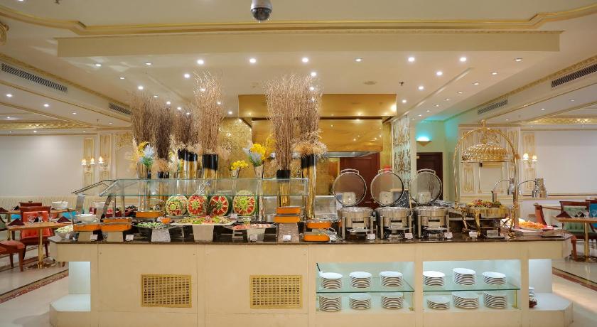 Movenpick Hotel Jeddah City Star - image 13