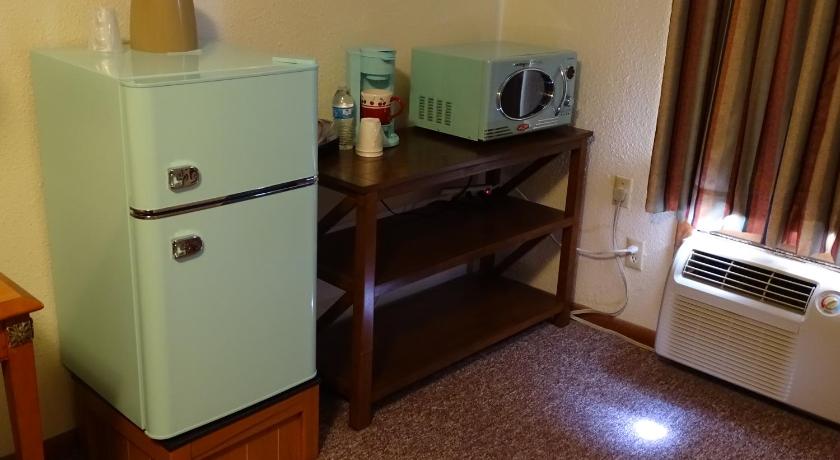 Best Budget Inn photo