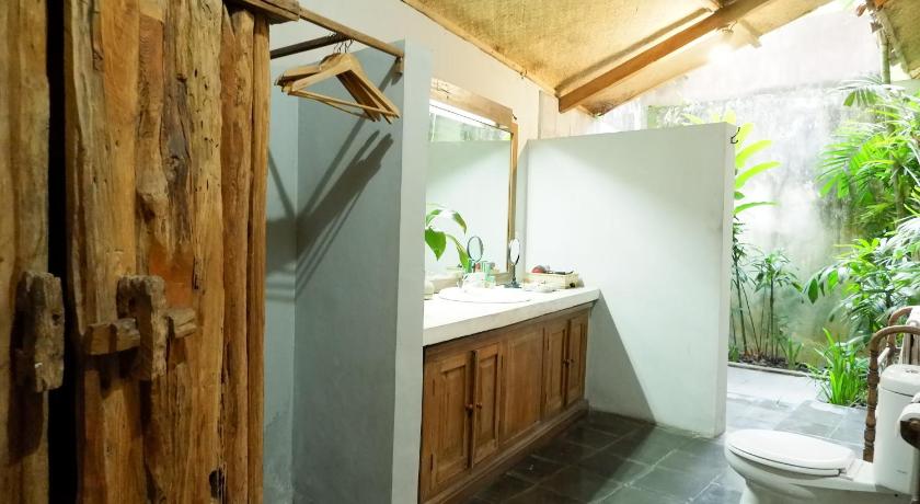 Image of Three Bedroom Villa with Private Pool 9