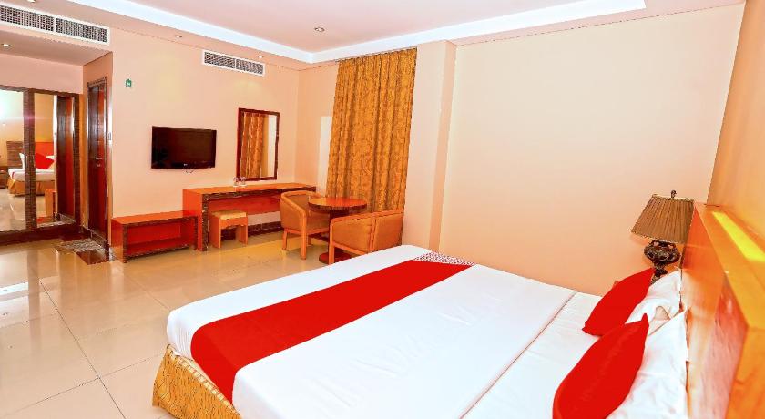 Image of Deluxe King Room 6