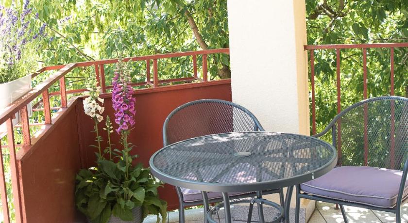 TS City Centre Apartment photo