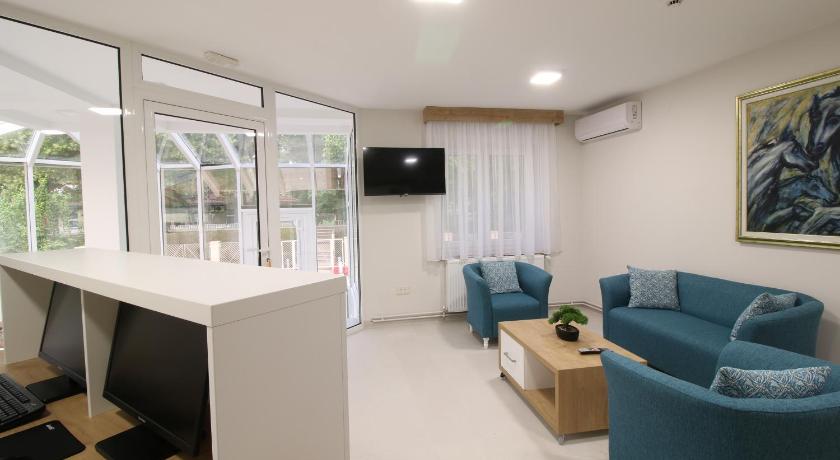 Grand Park rooms & apartments photo
