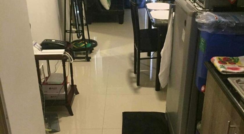 Staycation — Hotel in Manila