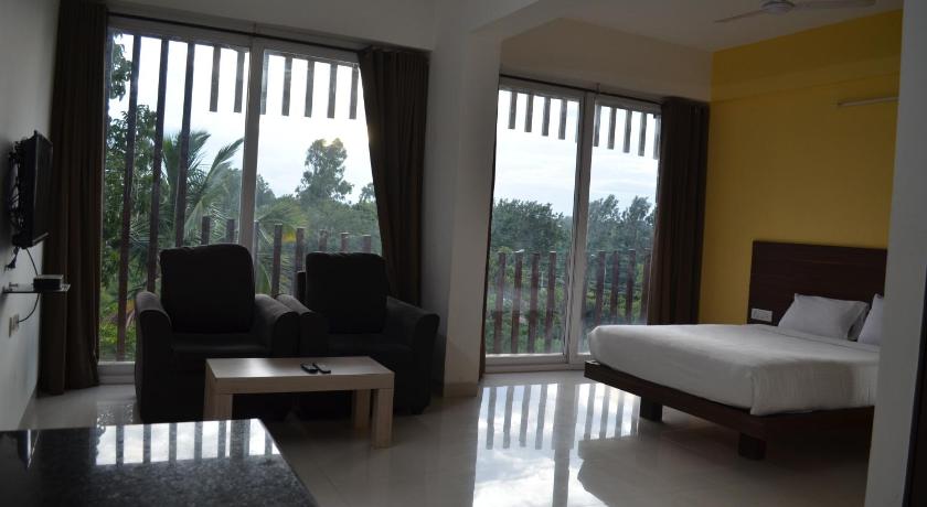 Grand Suites Yelahanka photo