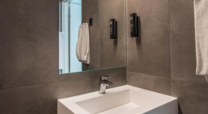 Image of Studio Apartment 2
