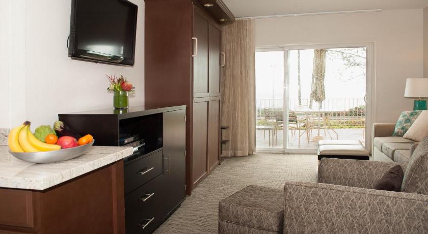Laguna Shores Hotel photo