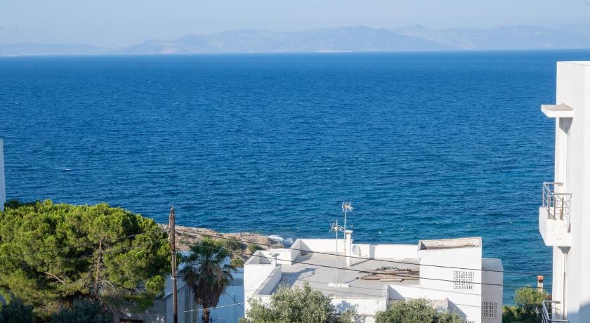 Amazing Sea View, Rafina Port, Athens Airport, Self-Check-in