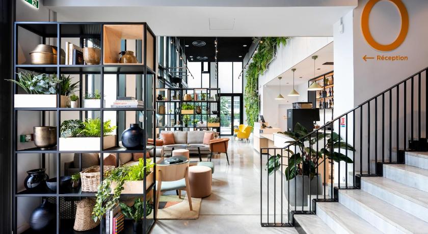 Staycity Aparthotels Paris La Defense photo