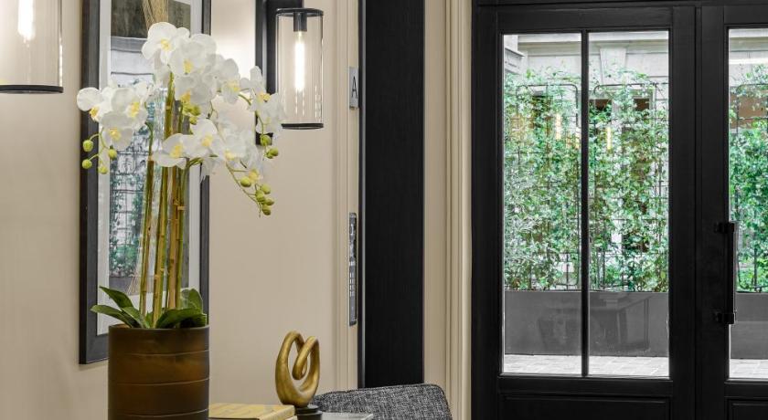 Black Door photo