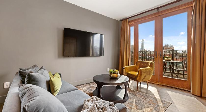 Zdjęcie: Apartament typu Suite z łóżkiem typu king-size i balkonem (King Suite with Balcony) 3