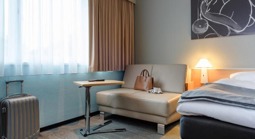 Image of Standard Room with One Double Bed 7