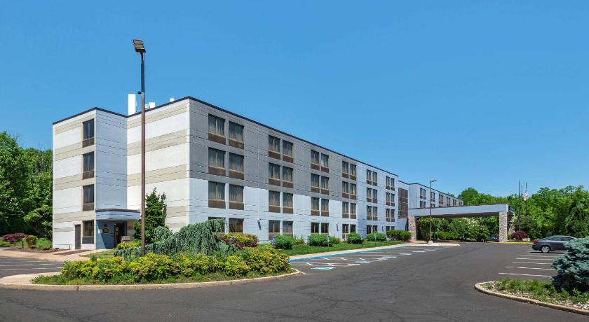 Comfort Inn Horsham - Philadelphia photo