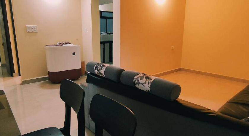 2 BHK Flat with Parking in quaint Moira village photo