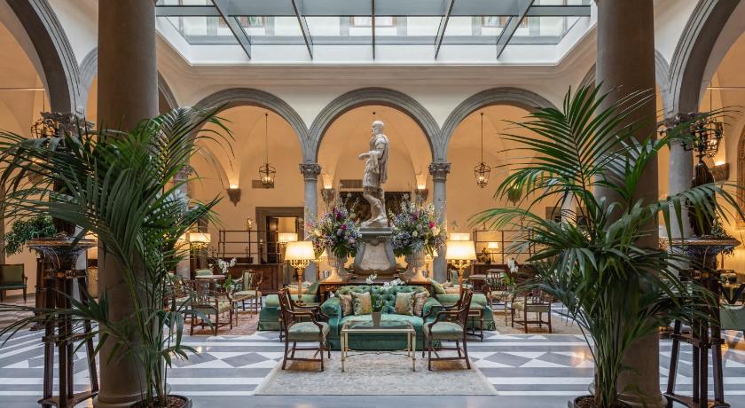 Palazzo Portinari Salviati Residenza D'Epoca — Hotel in Florence