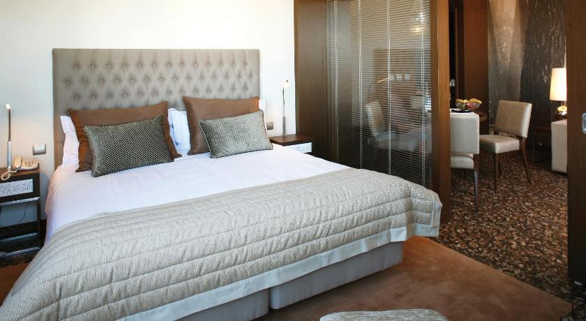 リスボン Neya Lisboa Eco Hotel 4つ星 ホテル スイート
