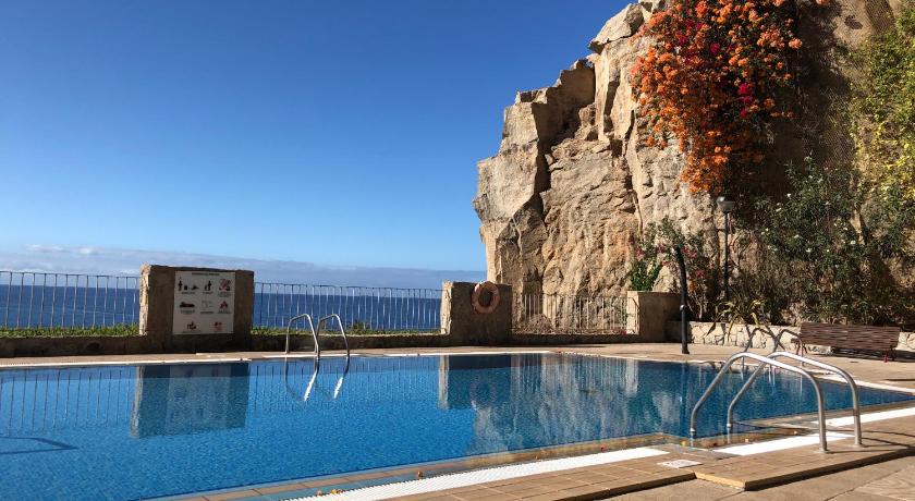 Four Seasons - Playa del Cura photo