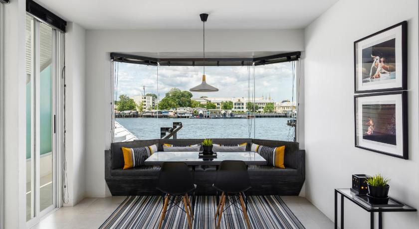 バンコク Theatre Residence 4つ星 ホテル 外観