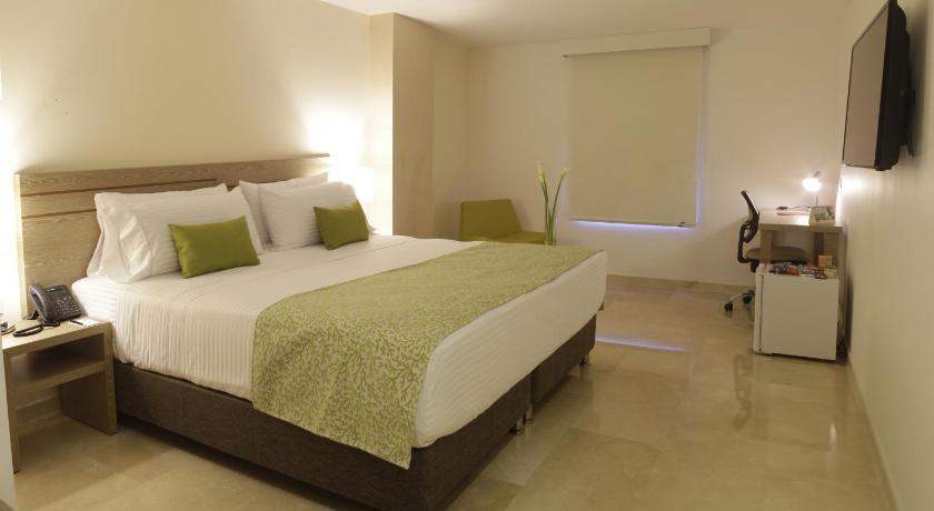 Hotel MS Ciudad Jardin Plus