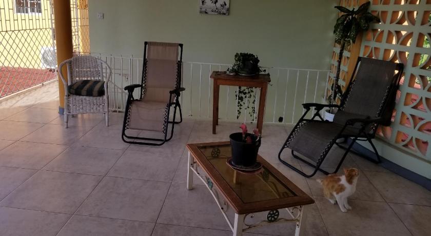 Chaudhry House Montego Bays- 2nd floor apt photo