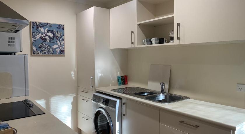 Image of Apartment with Garden View 8