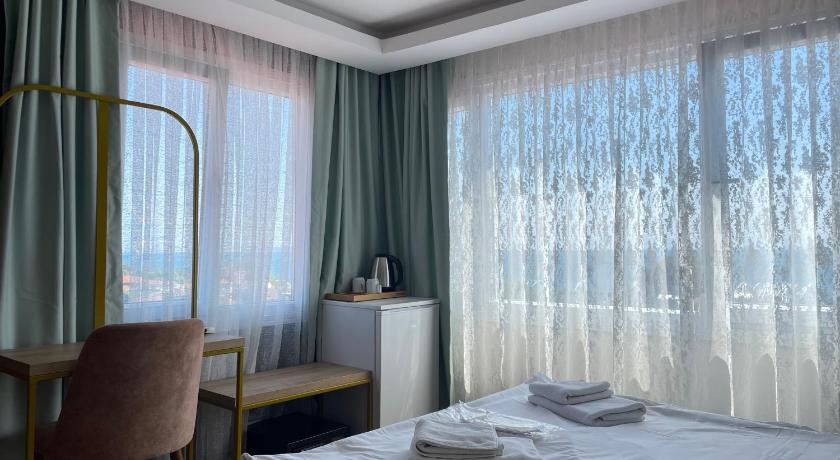 Ora Bella Hotel photo