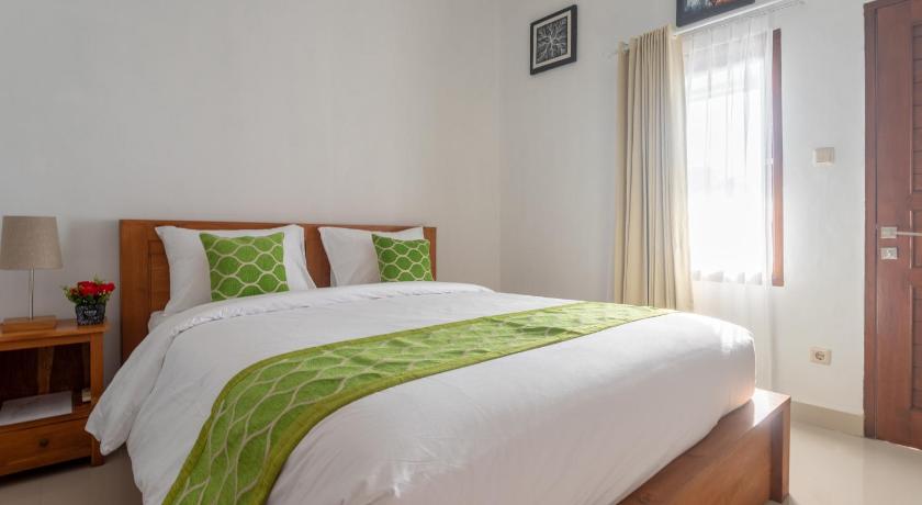 Cempaka Mas Guesthouse Canggu – Canggu, 