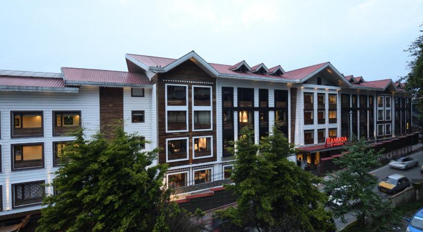 Ramada by Wyndham Gangtok Hotel & Casino Golden - image 31